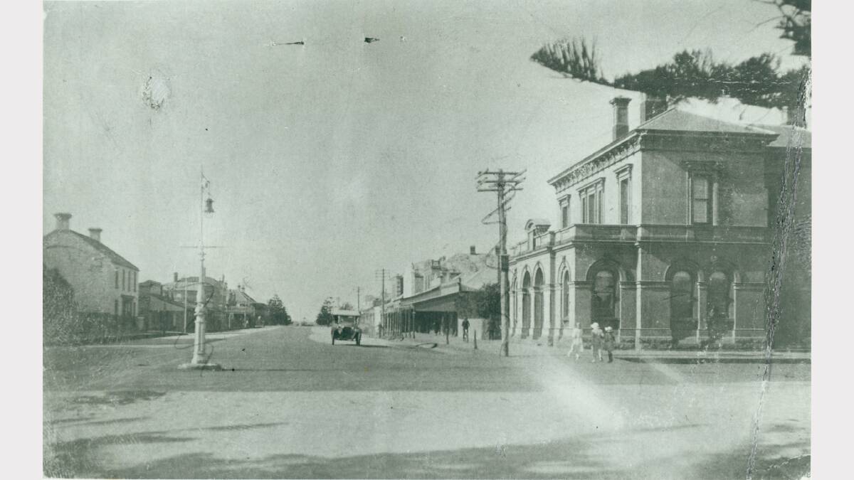 Port Fairy's Sackville Street in Port Fairy around 1920.