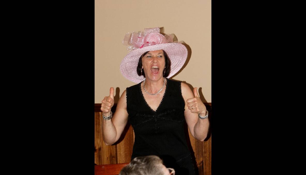 Marilyn Richmond won in the sweep at the Royal Hotel in Warrnambool.