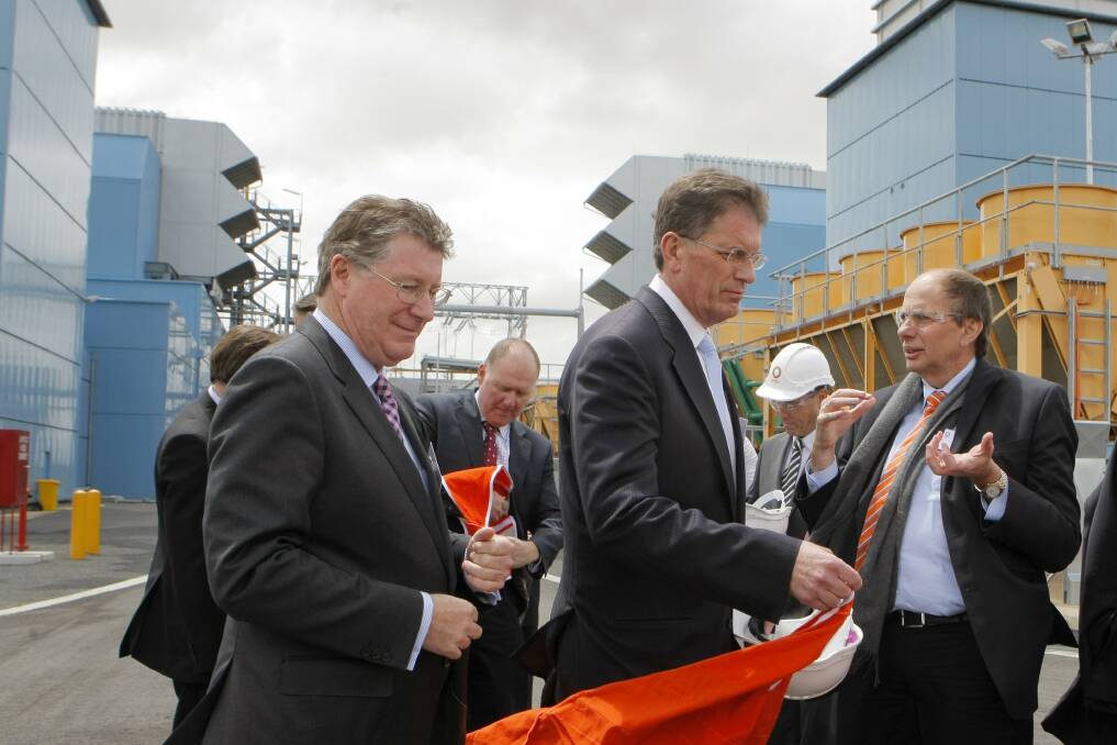 Dr Denis Napthine, Premier Ted Baillieu and Grant King.